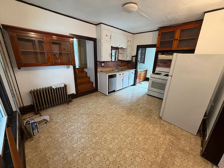 115 Bridge St #1 — Photo 8