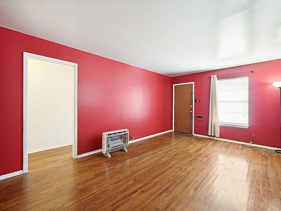4th image of 1431 Aransas Ave