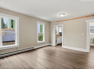 8005 N Willamette Blvd #3, Portland, OR 97203