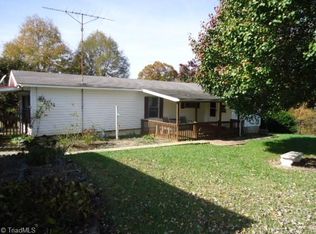 201 Derris Rd, Stoneville, NC 27048