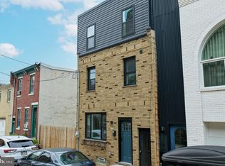 1513 E Hewson St, Philadelphia, PA 19125