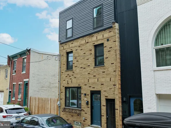 1513 E Hewson St, Philadelphia, PA 19125