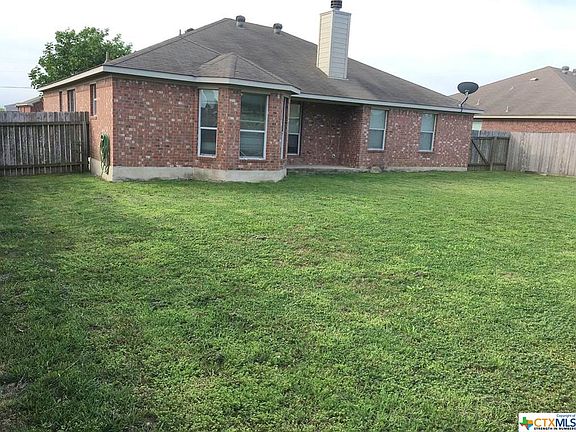 2nd image of 1605 Paint Brush Dr