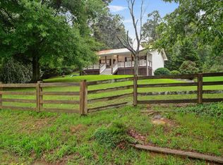 5851 Henry Rd, Harrison, TN 37341