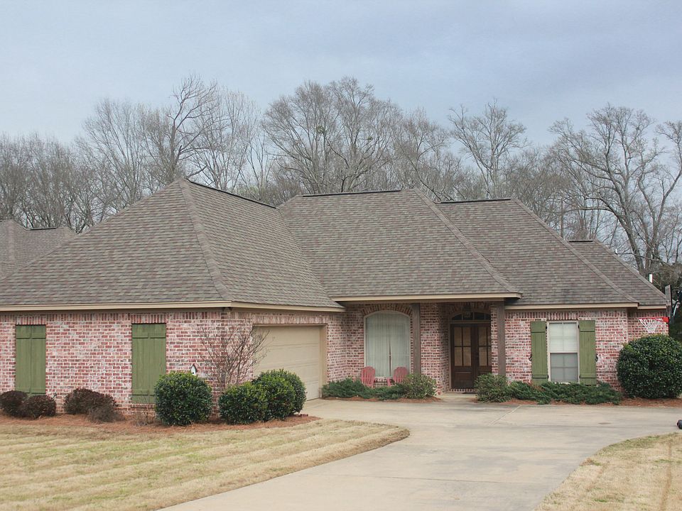 1st image of 119 Stillhouse Creek Dr