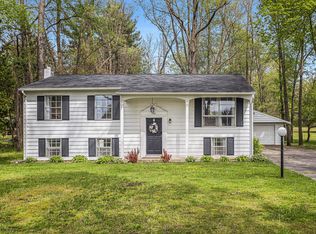 1941 S 13th St, Niles, MI 49120
