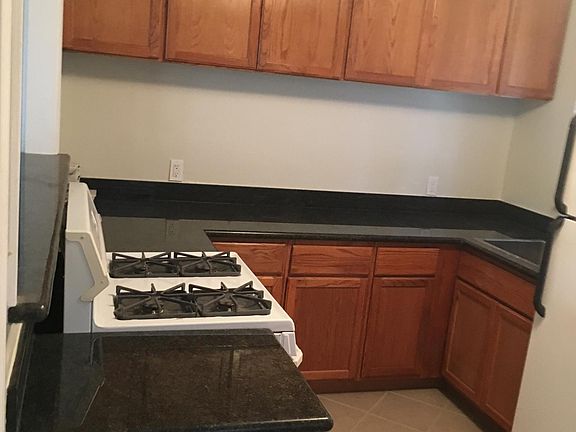 4th image of 5973 Seminary Ave