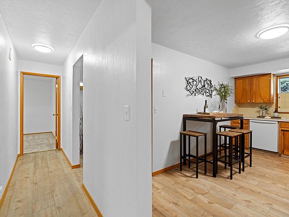 5th image of 6517 W Arrowhead Ave