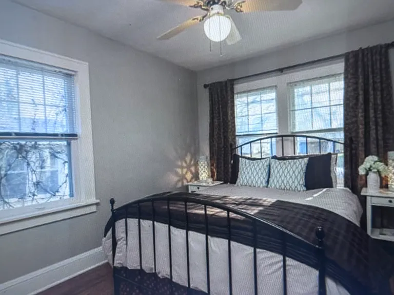 4936 Columbus Ave — Photo 7