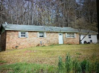 9034 Meadow Dr, Lithia Springs, GA 30122