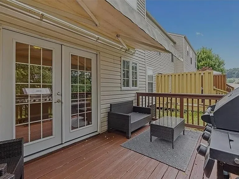 531 Village Green Blvd W — Photo 21