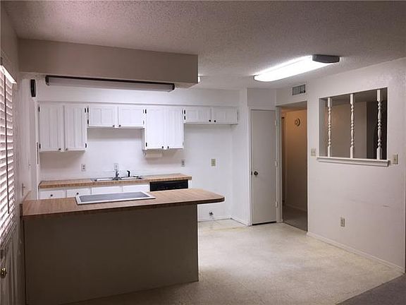 4th image of 3709 Biscay Dr