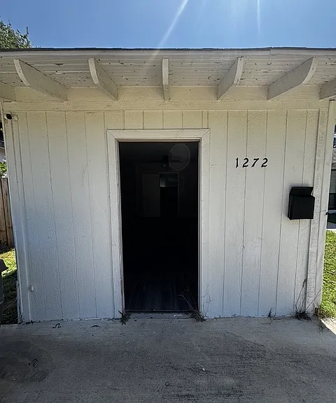 1272 Cedar Haven Ave — Photo 3