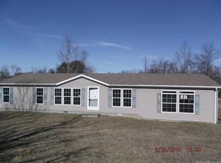 1771 E Cutshall Rd, Scottsburg, IN 47170