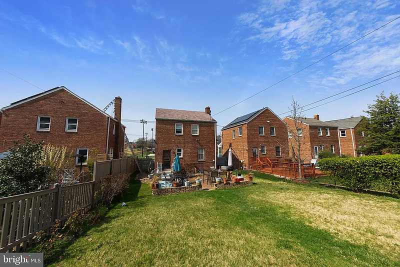 Thumbnail 15