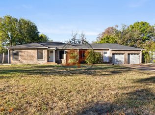 3212 N 32nd St, Waco, TX 76708