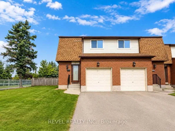 899 Stone Church Rd E #1, Hamilton, ON L8W 1B2
