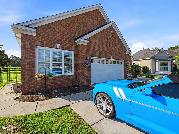 3rd image of 684 Bullrush Court NW