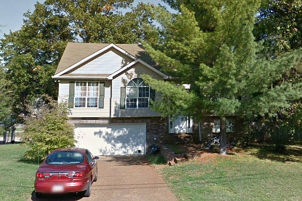 1st image of 201 Norfolk Ln
