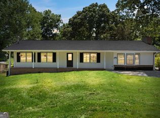 865 Old Tucker Rd, Stone Mountain, GA 30087