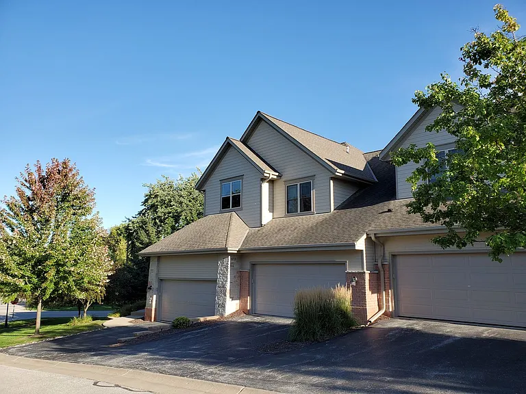 18825 Eagle Dr — Photo 3