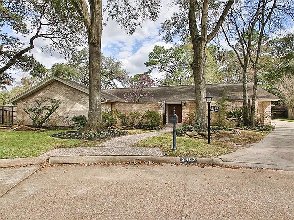 Beautiful mature trees and a huge yard