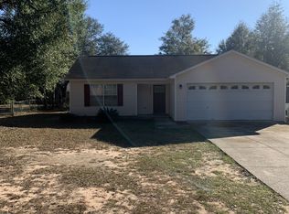 5980 Savannah Dr, Milton, FL 32570
