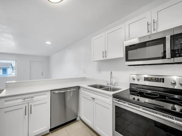 Serenity Lake Apartments