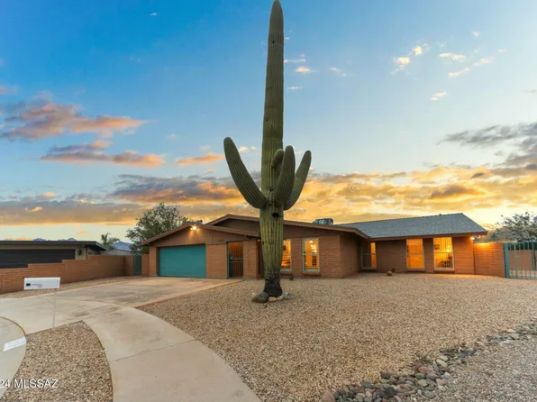 9931 E Ramparts Pl, Tucson, AZ 85748