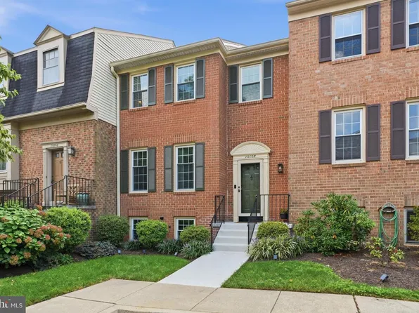 10108 Langhorne Ct, Bethesda, MD 20817
