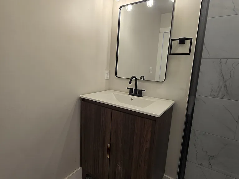 1500 Arch St #3 — Photo 8