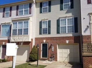 8133 Cerromar Way, Gainesville, VA 20155