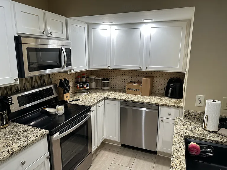 1070 Merrimar Cir S #C — Photo 4
