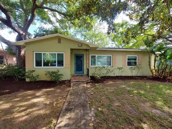 6120 9th Avenue S, Gulfport, FL 33707