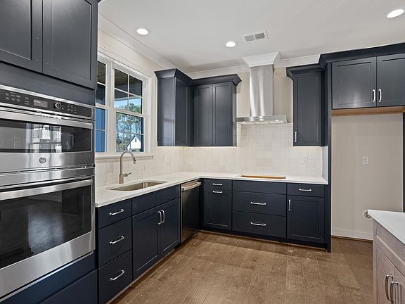 6th image of this home