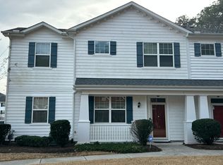 2464 Leytonstone Dr, Chesapeake, VA 23321
