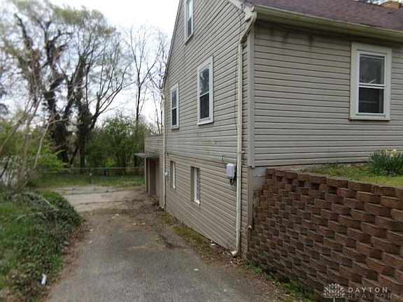 4th image of 2946 Lindale Ave