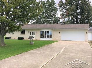 5827 W Caro Rd, Vassar, MI 48768