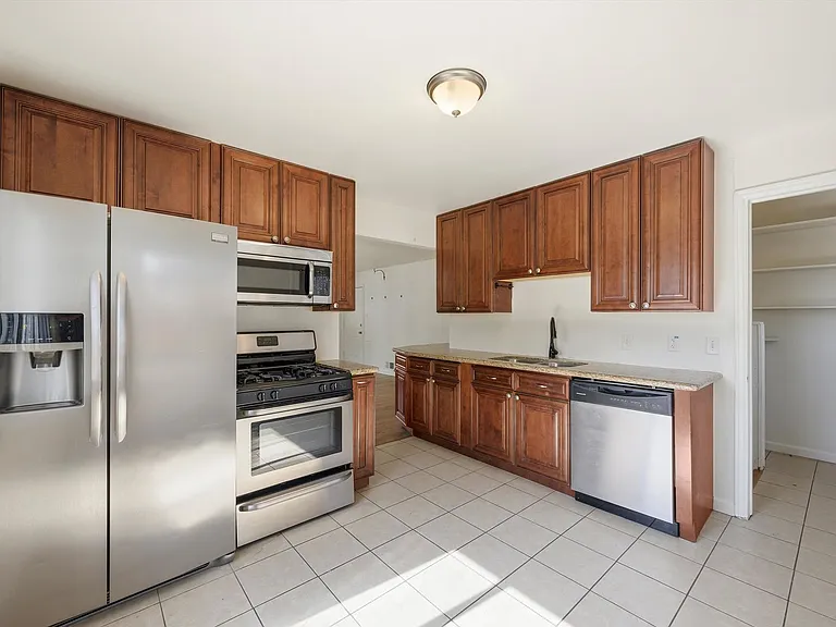 2300 Moline St — Photo 4