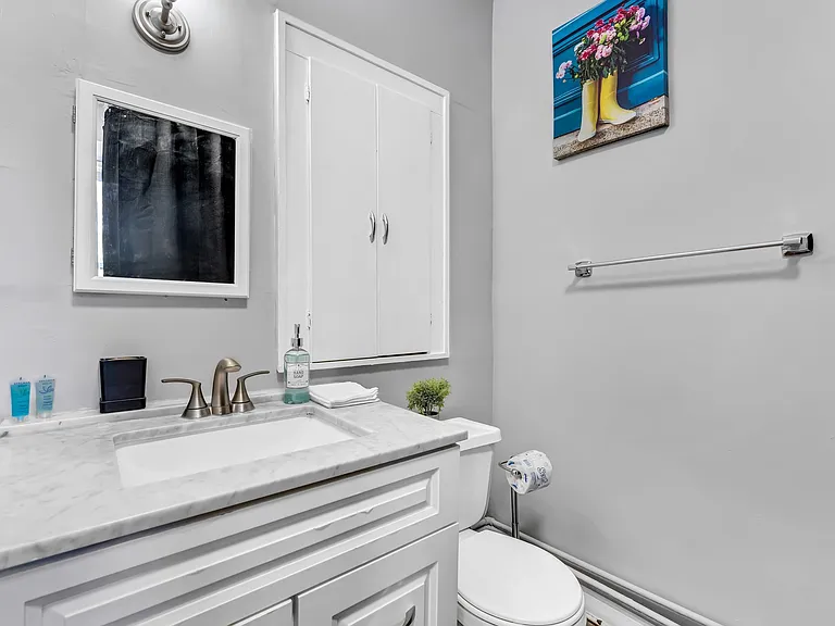 77 Union St #1 — Photo 5