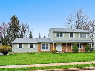 26 Lucille Ct, Edison, NJ