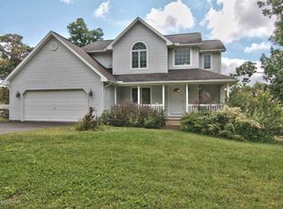 34 Rebel Hill Rd, Mountain Top, PA 18707