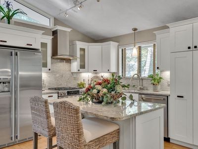 6 Westward Cir, North Reading, MA, 01864