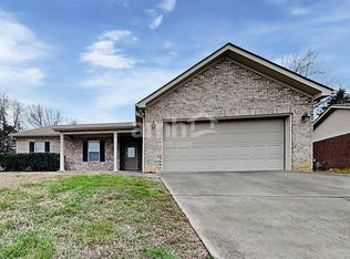 7619 Freedom Ln, Corryton, TN 37721