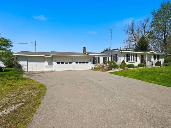 195 N 1075 W, Angola, IN 46703