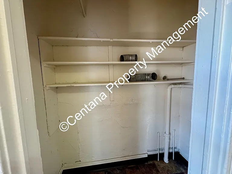 730-732 W Granite St — Photo 18