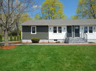18 Eliot Rd #18, Bedford, MA 01730