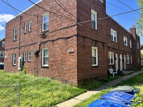 2nd image of 1120 46th St NE #2