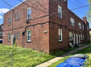 1120 46th St NE #2, Washington, DC 20019