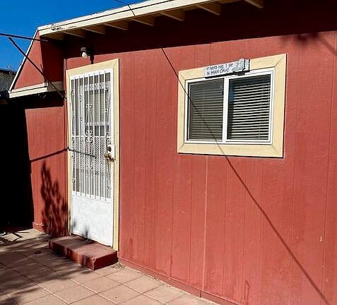 2nd image of 8540 Alameda Ave #C